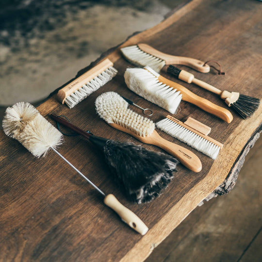 Conquer the Chaos: Brushes Ready to Battle the Spring Cleaning Monster