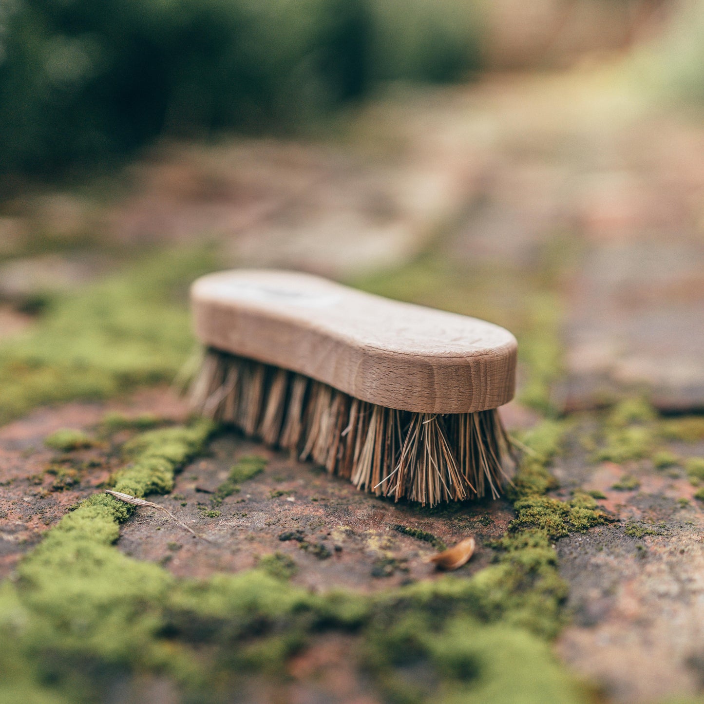 Scrubbing Brush with Union Fibre - '8' Shape